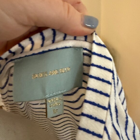 Skies are Blue Bundle Blouse and Sleeveless Shirt Size M  2 items FOR 1 - Picture 5 of 5